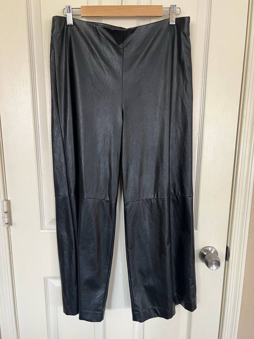 Karen Kane Faux Leather Wide Leg Pants Black Cropped Pull On Large Made USA
